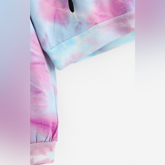 TIE DYED JOGGERS & CROPPED SWEATSHIRT SET - Picture 5 of 13